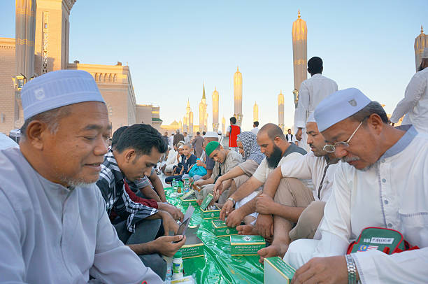 Masjid Nabawi Kembali Gelar Buka Puasa Bersama Pada Ramadhan Tahun Ini